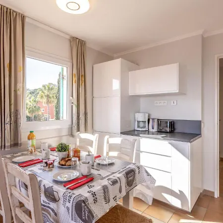 Appartement Les Rivages Des Issambres-6 By Interhome